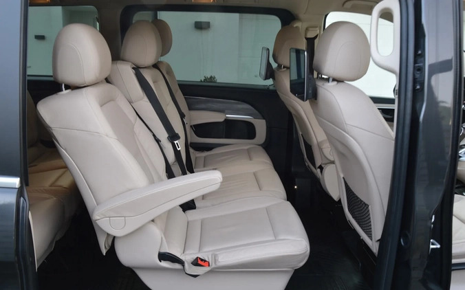 Mercedes-Benz Klasa V cena 256900 przebieg: 113000, rok produkcji 2020 z Włocławek małe 742